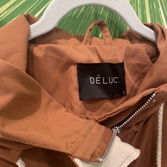 Dèluc Eva Hooded Jacket - Picture 2 of 5